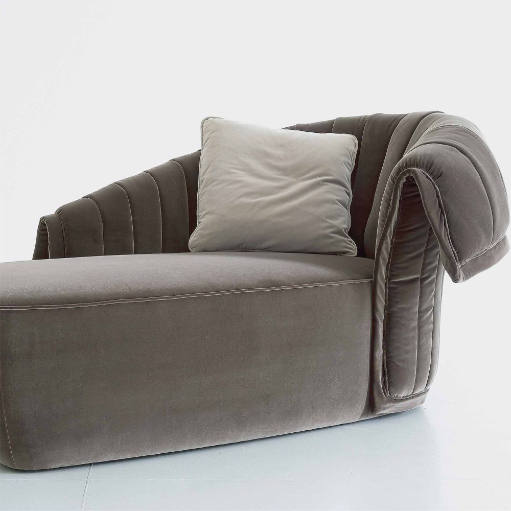 Manta Chaise Sofa