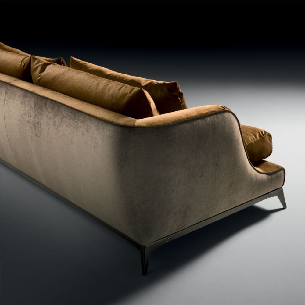 Brando Sofa