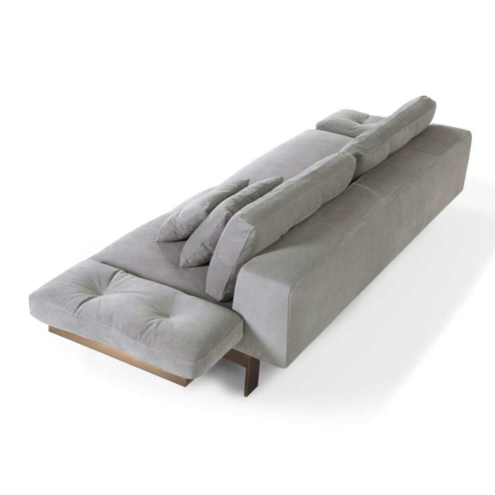 Levante Sofa