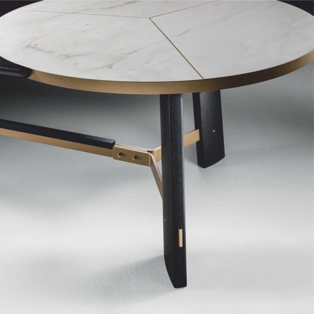 Opera Dining Table