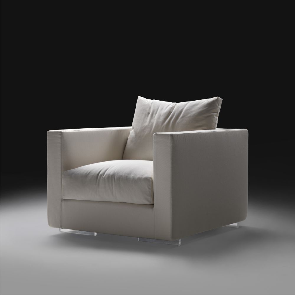 Magnum Armchair